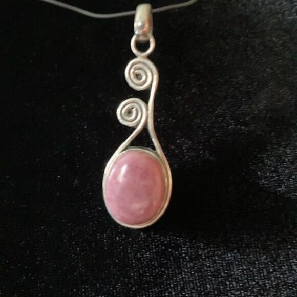 3 pendants - Picture 2 of 3